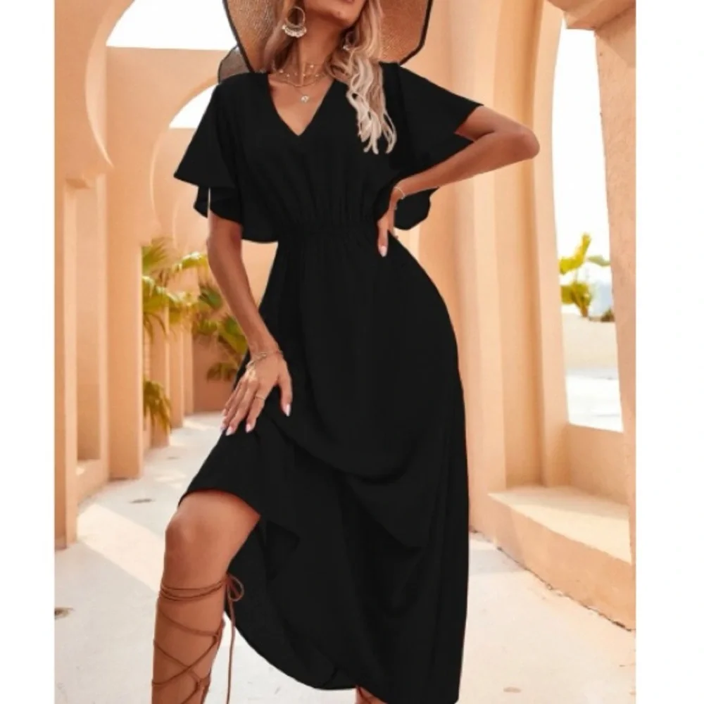 Boho black butterfly sleeve V neck A line maxi dress - Picture 1 of 6